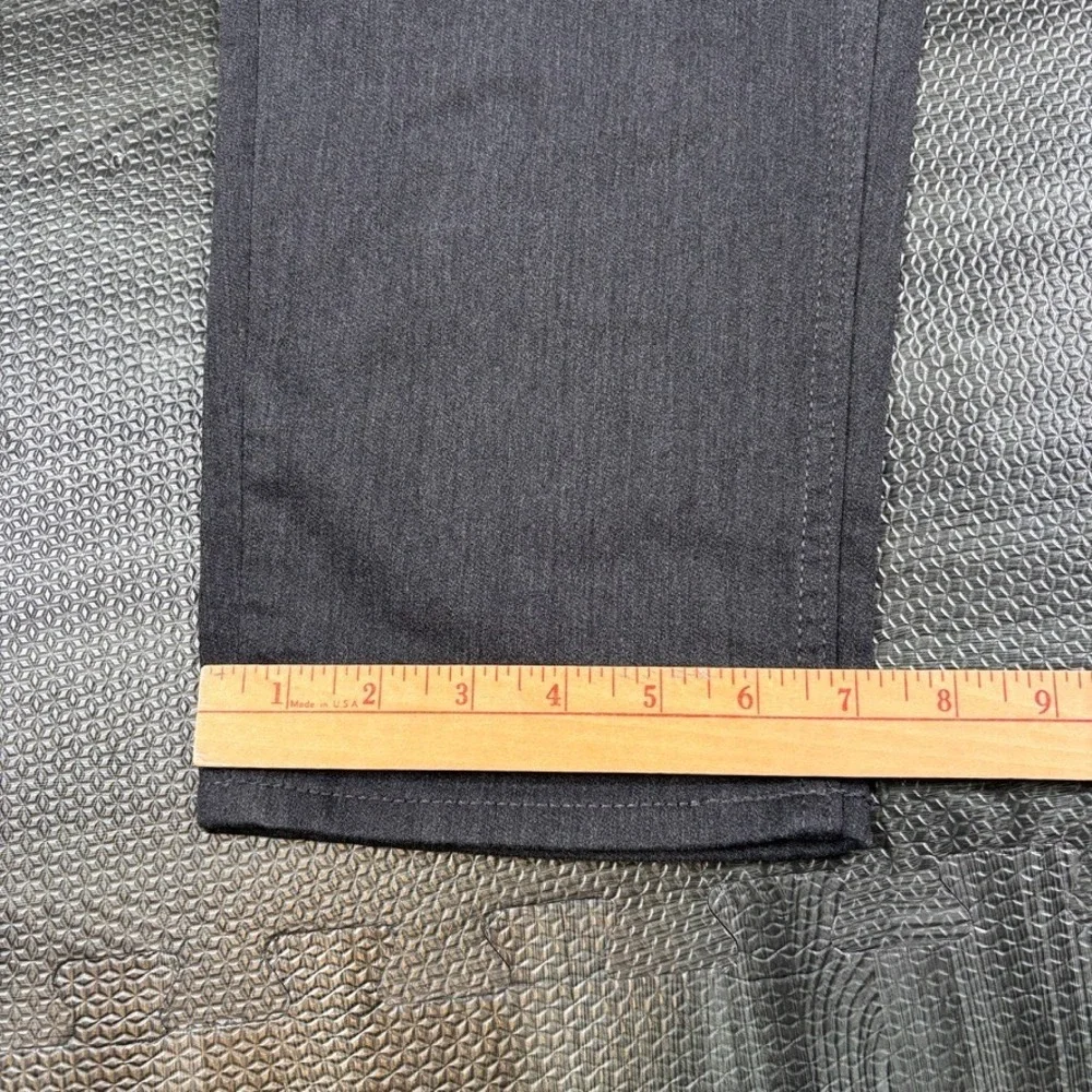 Banana Republic Travel Jeans Mens 35x30 Black NEW Athletic Fit Tapered Dark Wash